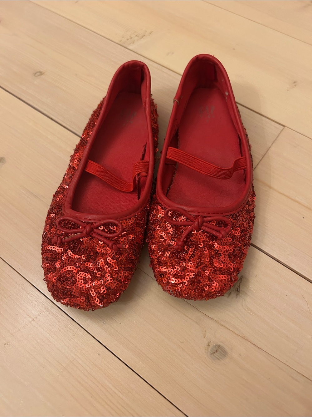 GAP Red Sequin Kids Ballet Flats with Bow and Elastic